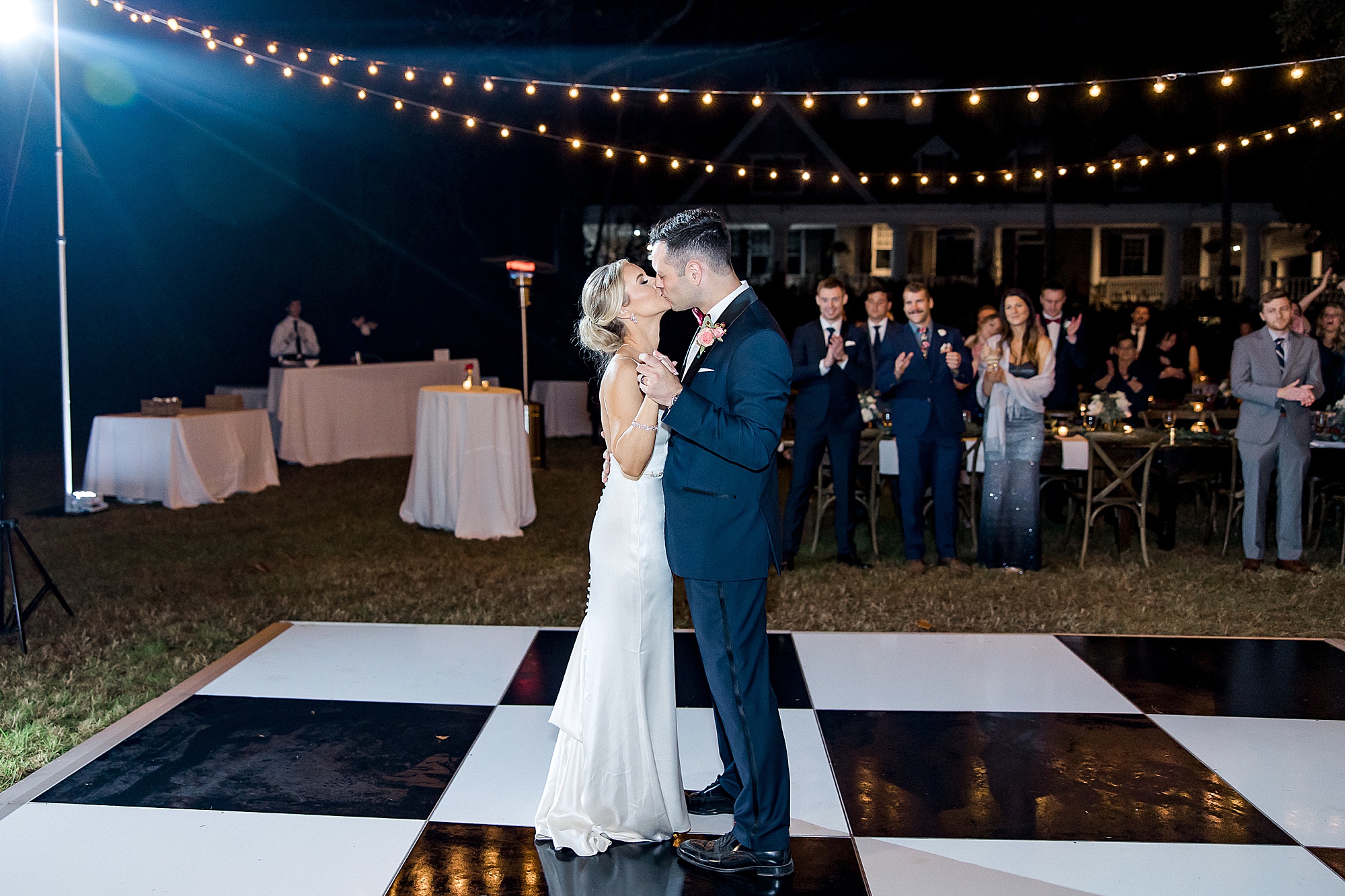 newlyweds dance to their first song together