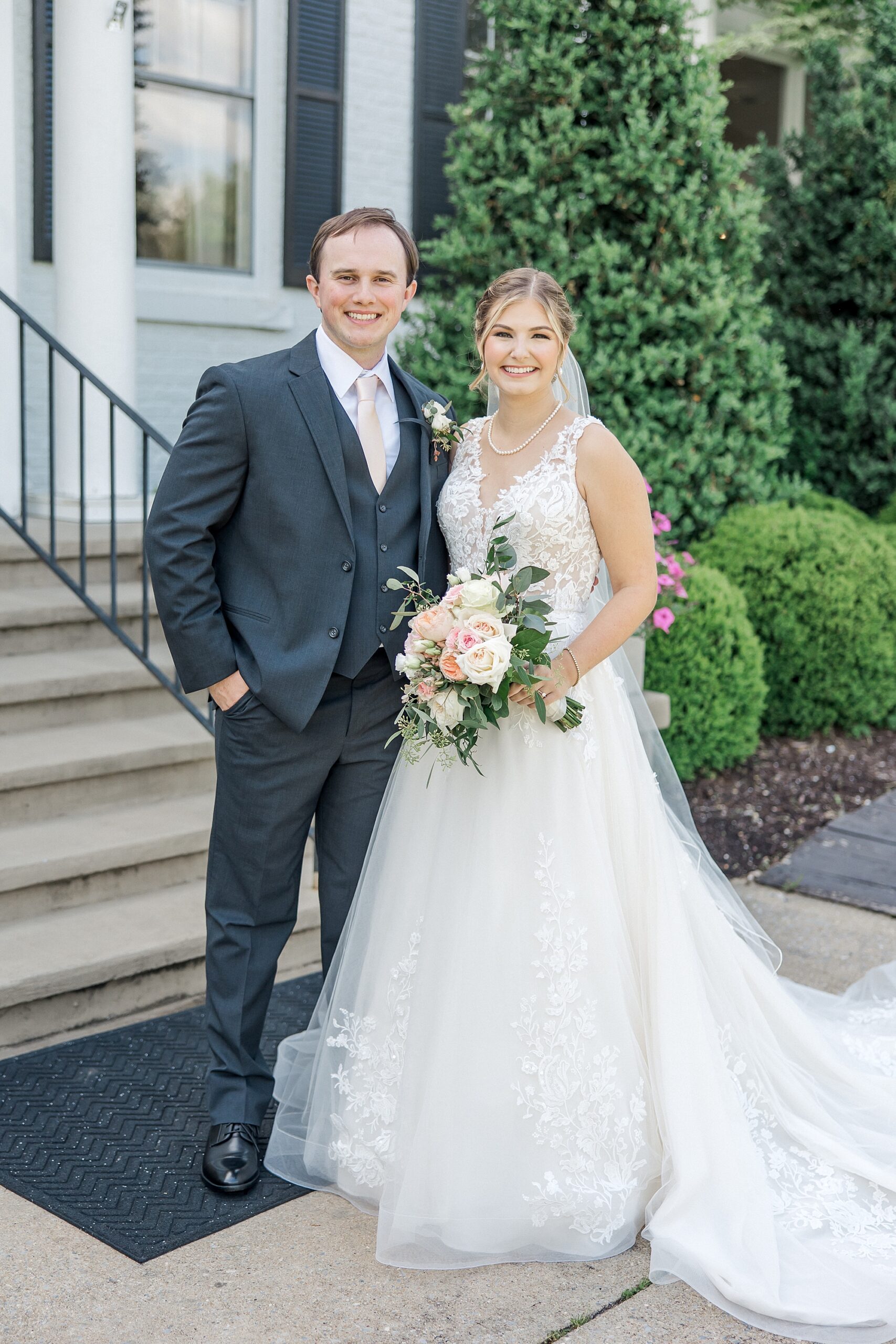 wedding portraits at Sunnybrook venue in Virginia