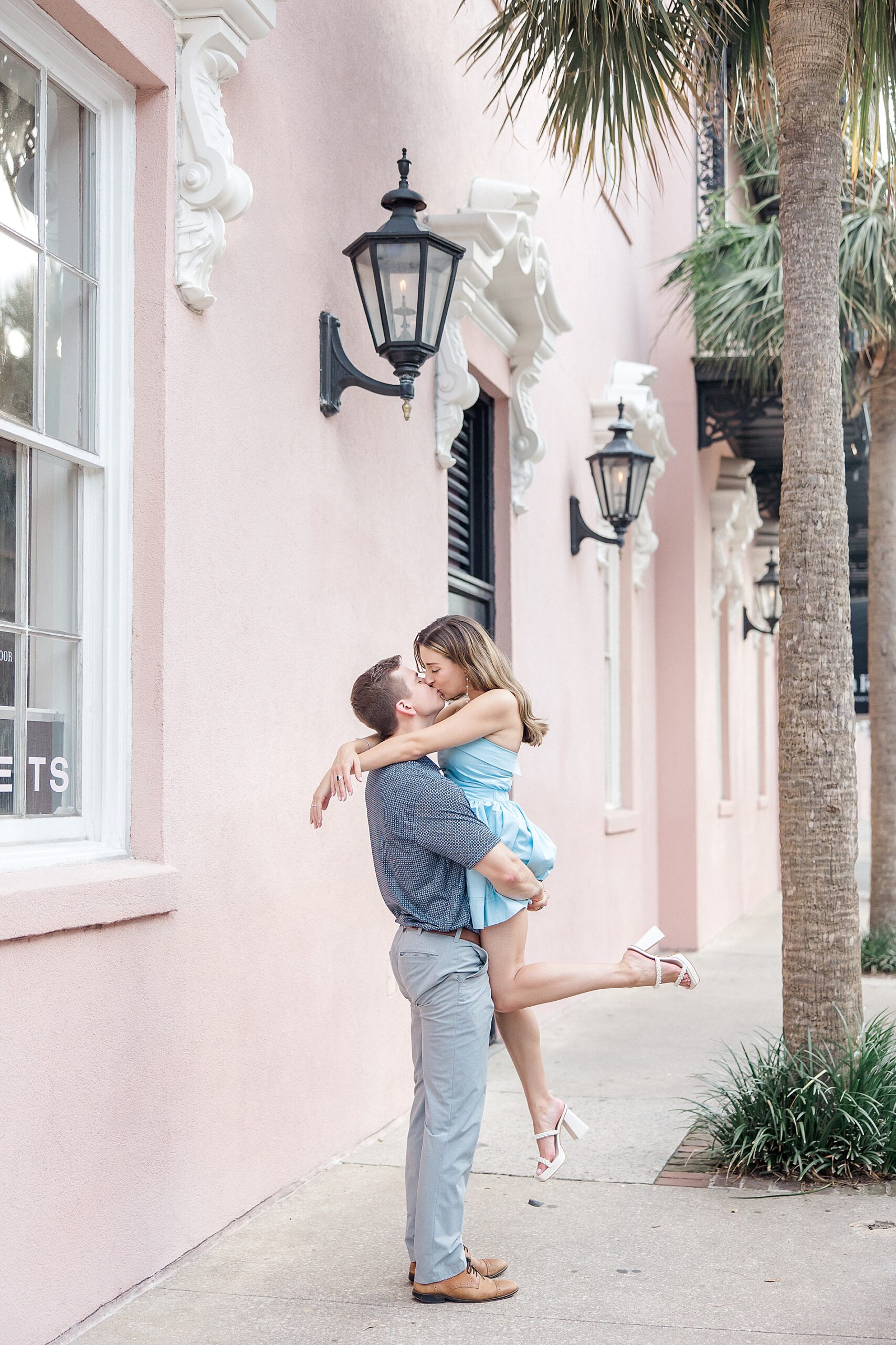 Downtown Charleston Engagement session