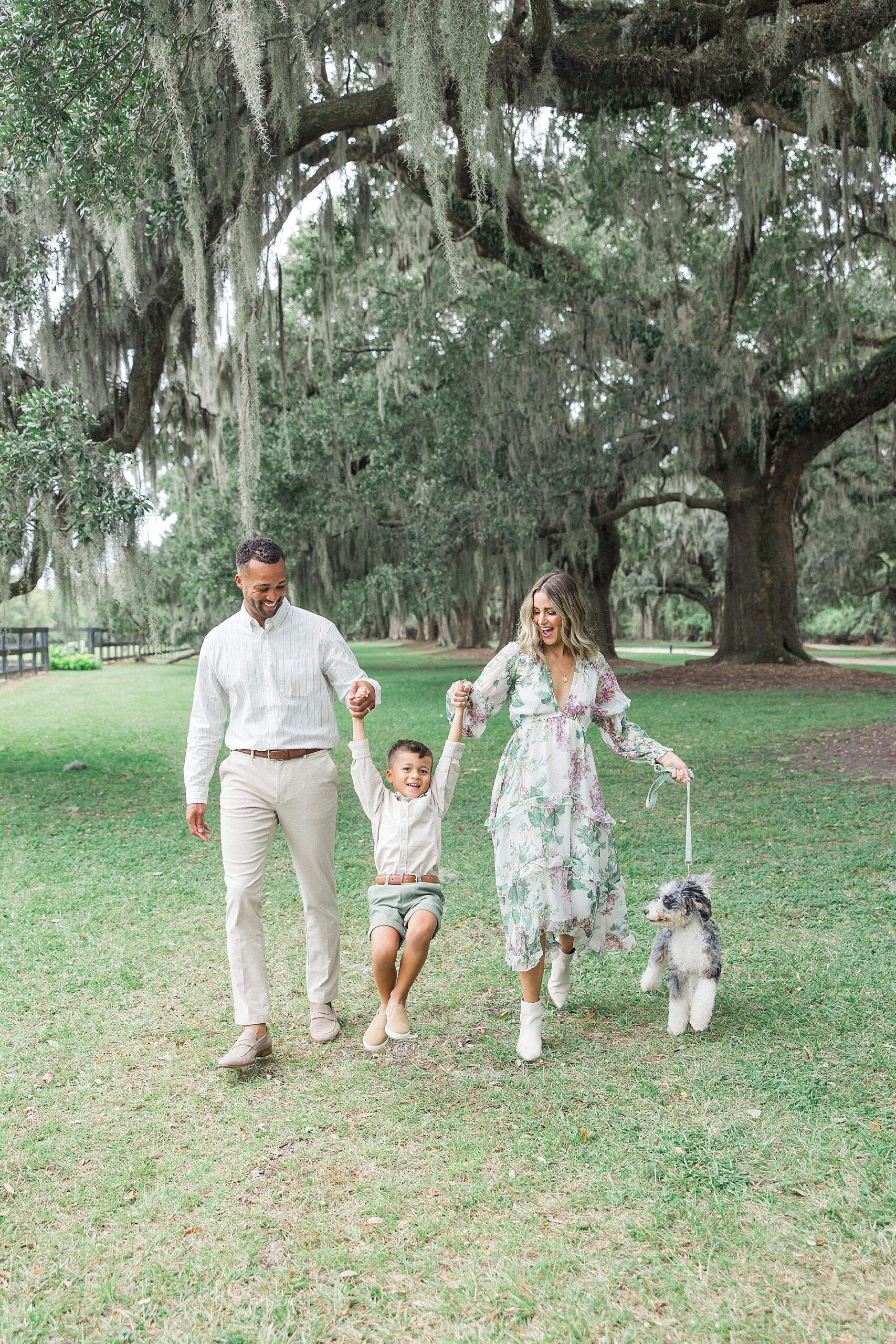 Boone Hall Fall Family Session