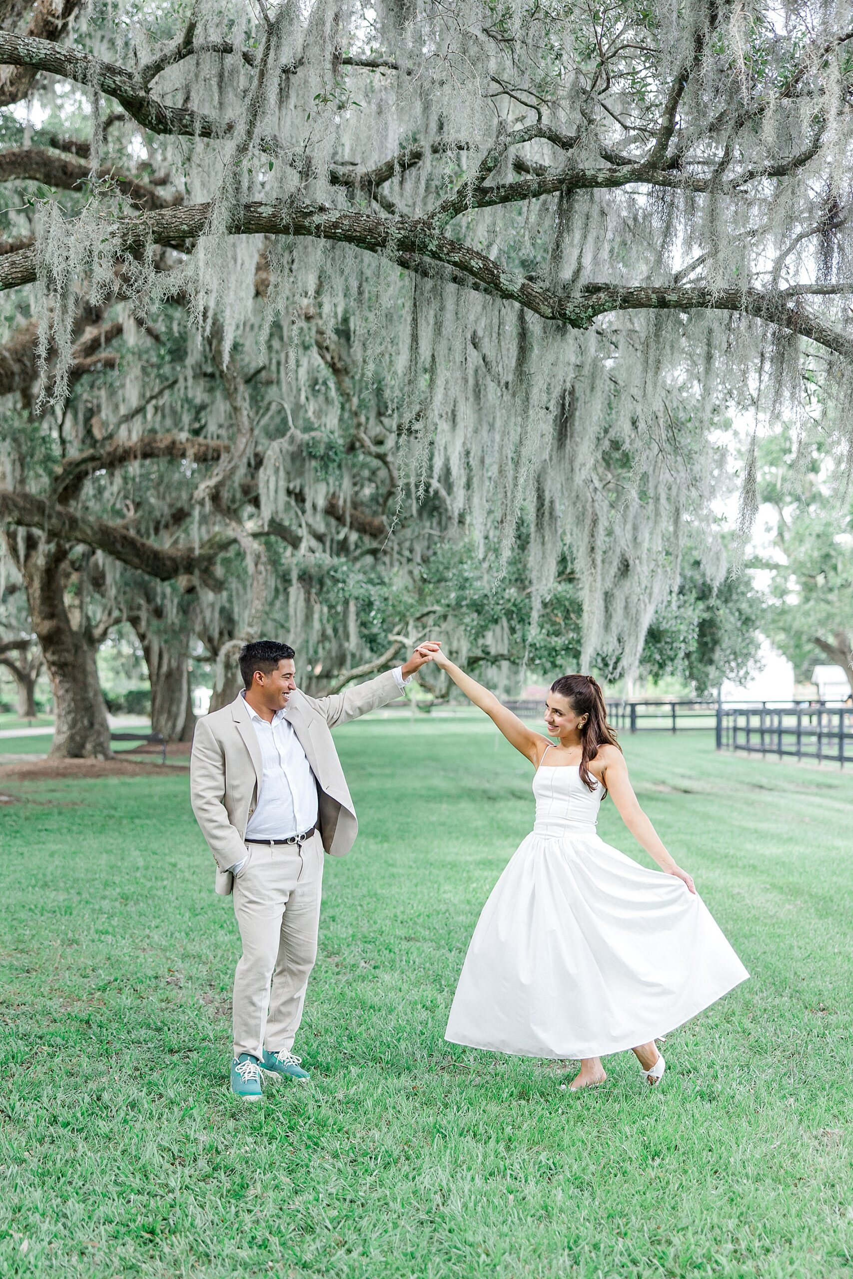 Dreamy Charleston Engagement at Boone Hall